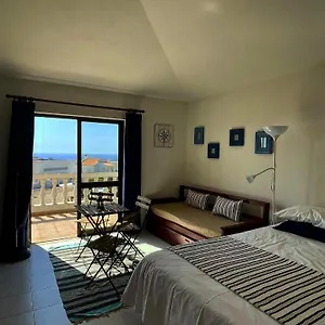 Monte Na Casa de hóspedes Aljezur