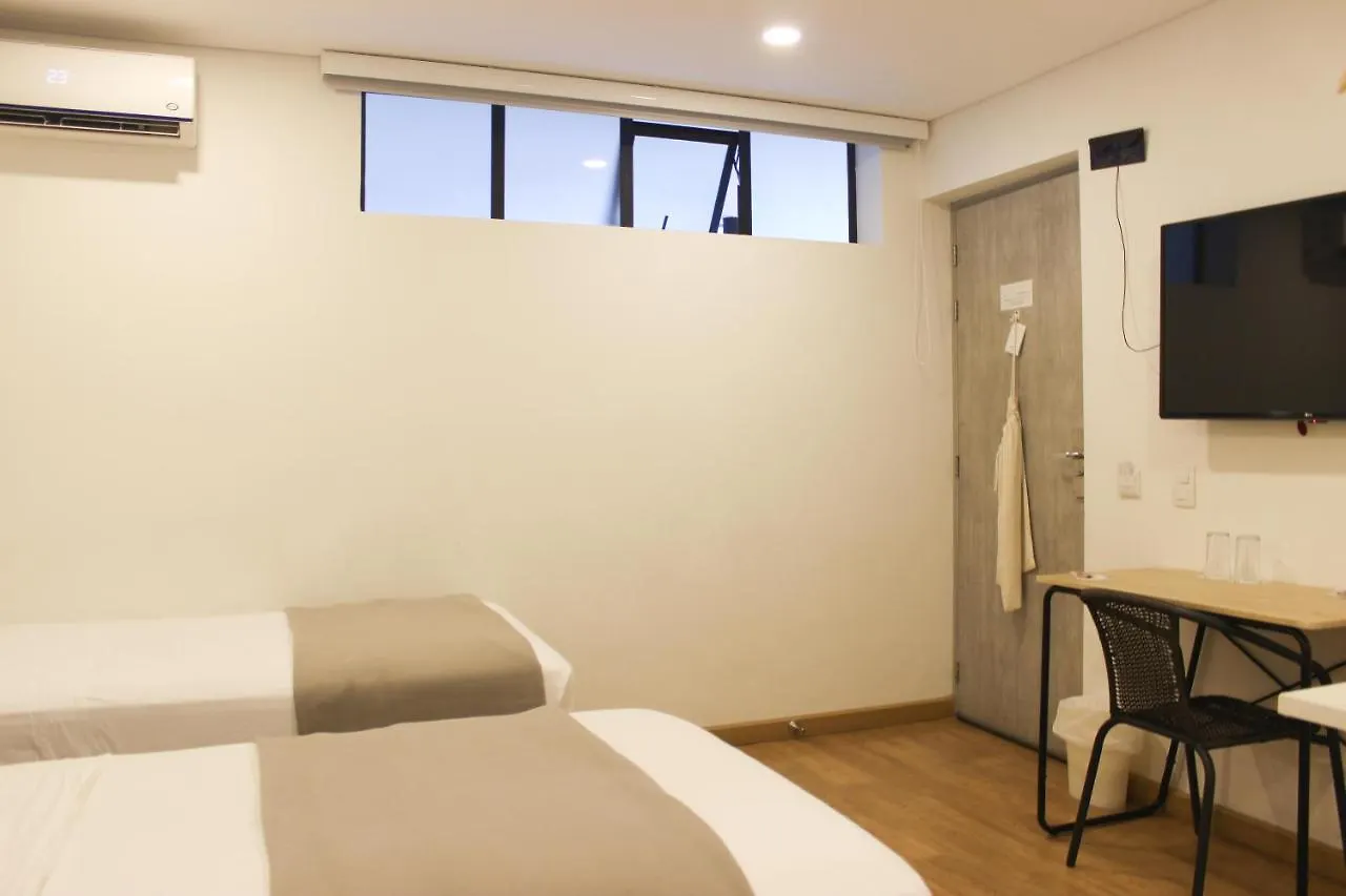 ***  574 Hotel ميديلين كولومبيا
