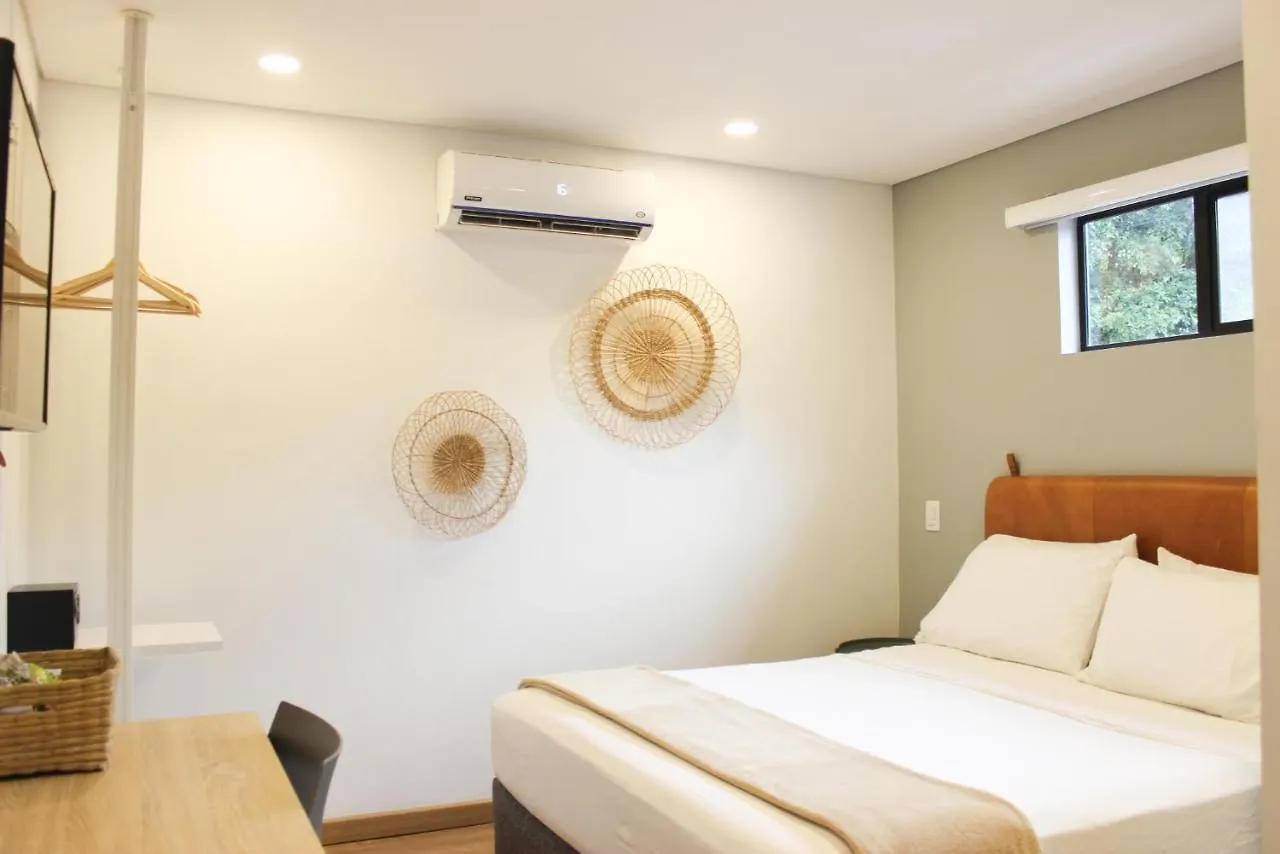 ***  574 Hotel ميديلين كولومبيا