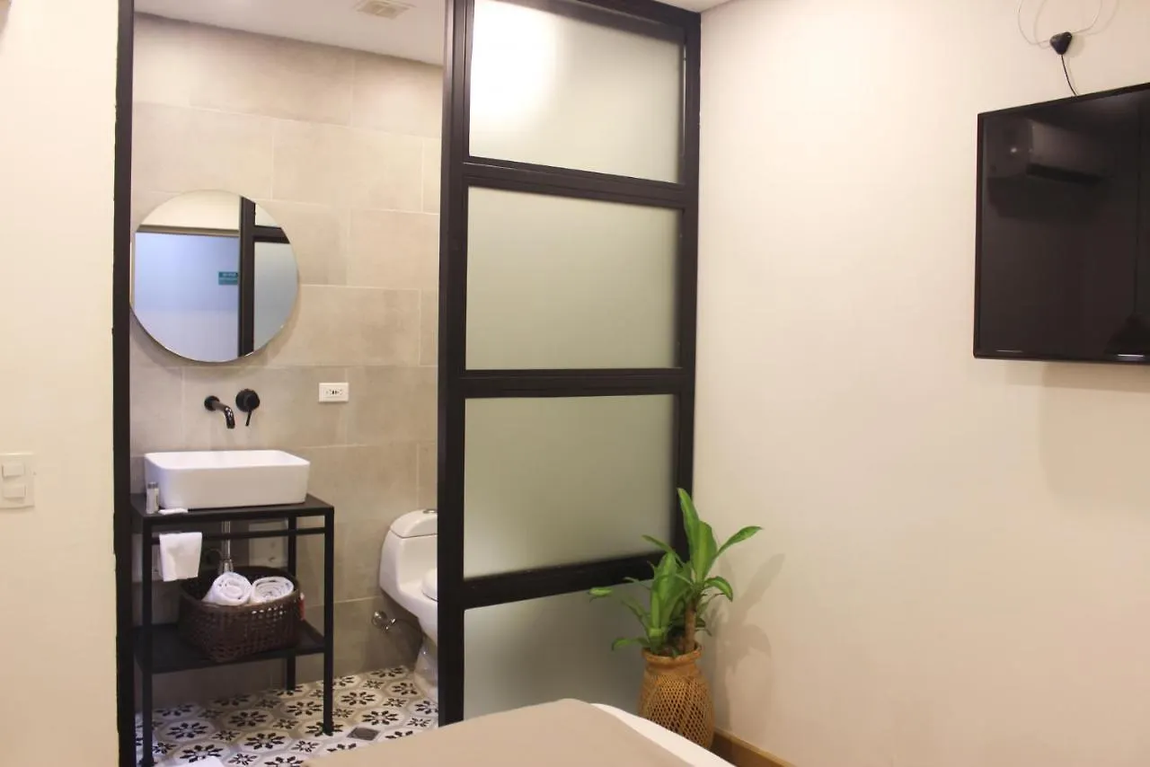 574 Hotel ميديلين