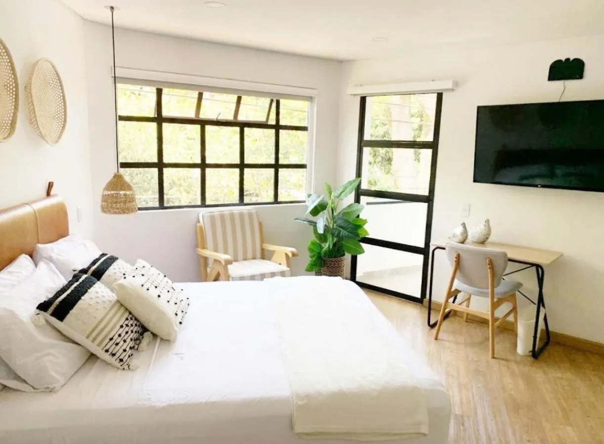 574 Hotel ميديلين