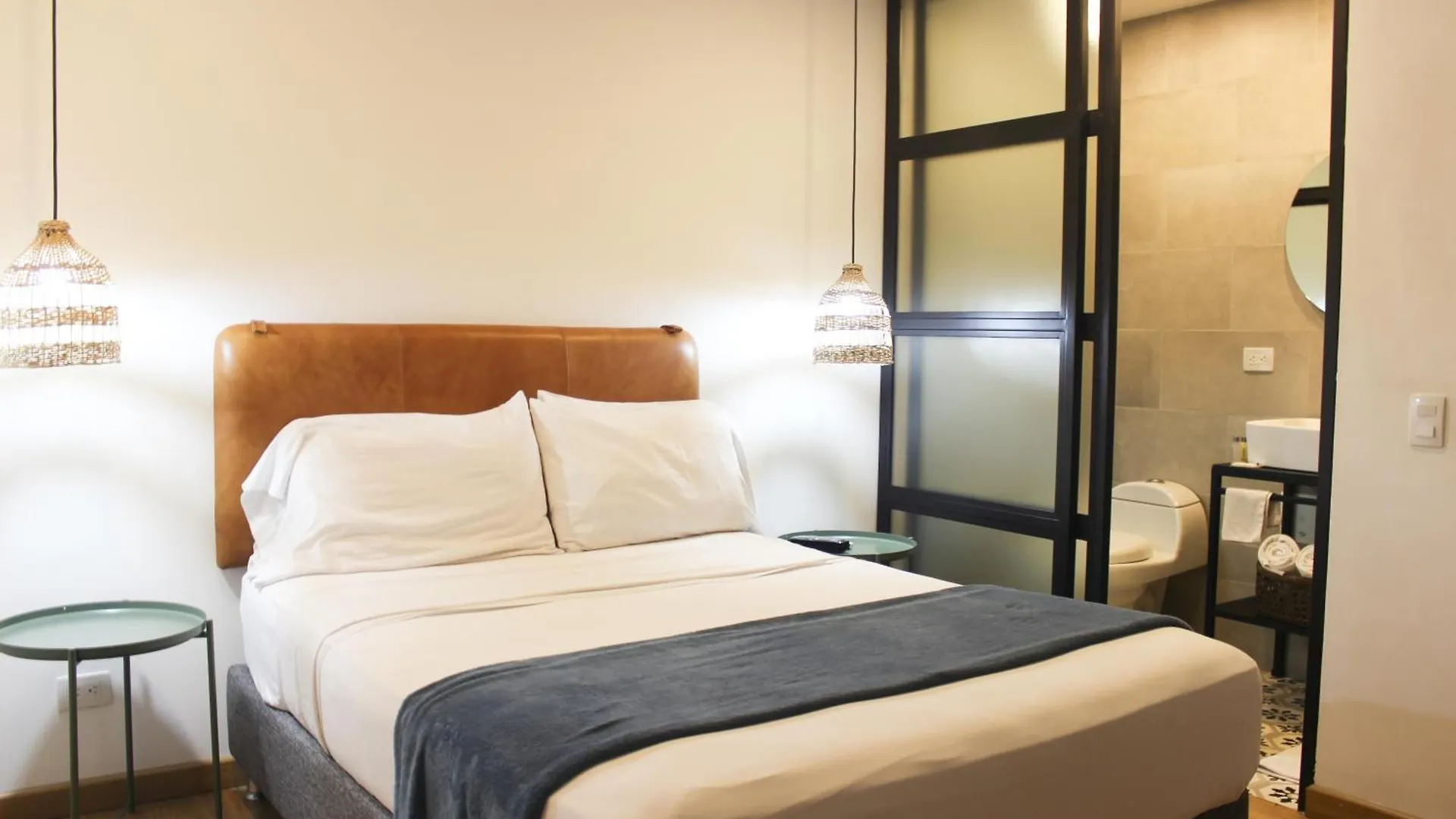 ***  574 Hotel ميديلين كولومبيا