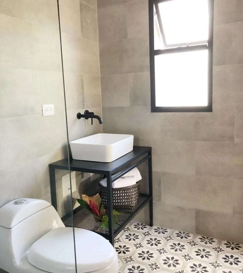 574 Hotel ميديلين 3*,  كولومبيا